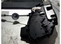 Ремонт дверных замков автомобилей VOLVO XC-40, XC-60, XC-70, XC-90, S-80.